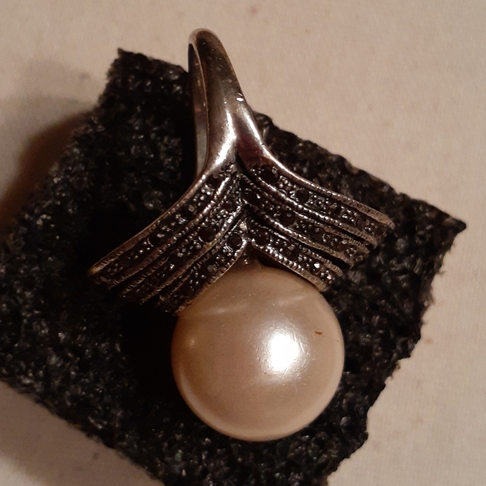 Big bold ring - Picture 4 of 10